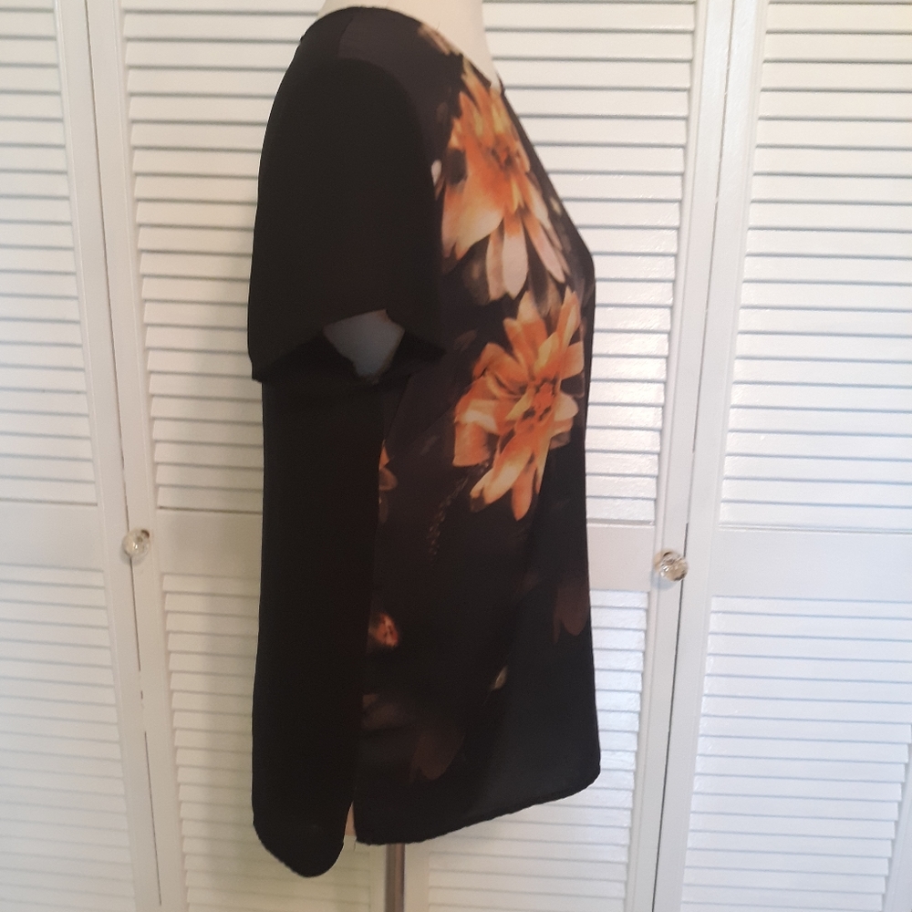 Lucy & Laurel floral blouse top sz small *B - Picture 2 of 5